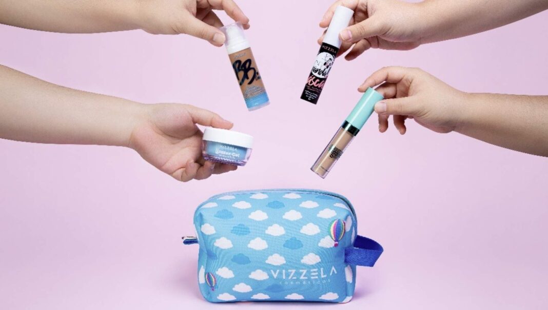 Vizzela participa da Beauty Show 2025 em São Paulo com estandes voltados para maquiadores e manicures, oferecendo maquiagem express, brindes, ativações e promoções exclusivas.